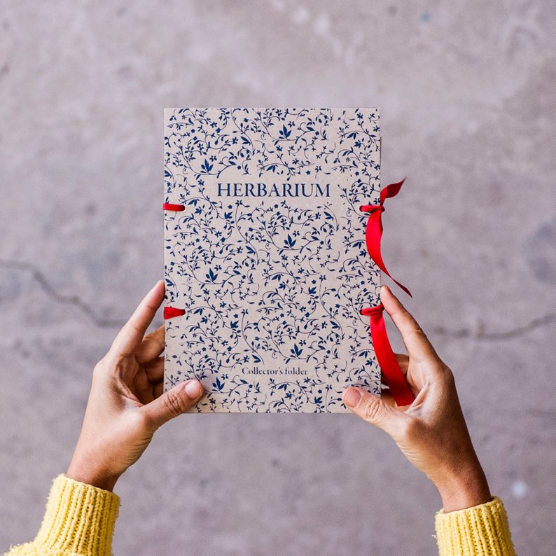 The Flower Press Kit